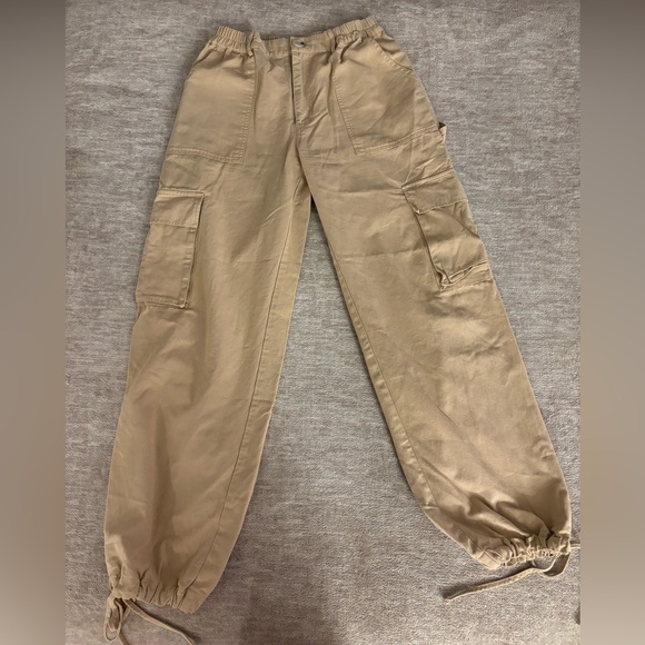 ANNAGAIL Katarina Cargo pants size xs - Picture 2 of 6